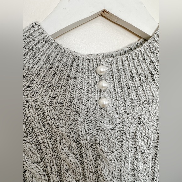 Karen Scott - Mock Neck Knit Sweater - Grey Pearl Buttons - Size XL - Picture 3 of 8